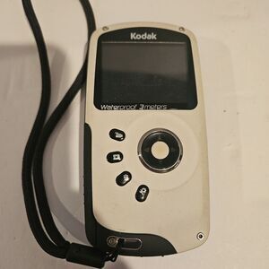 Kodak PlaySport Zx3 HD Waterproof‎ Pocket Video Camera 1080 Tested With Battery